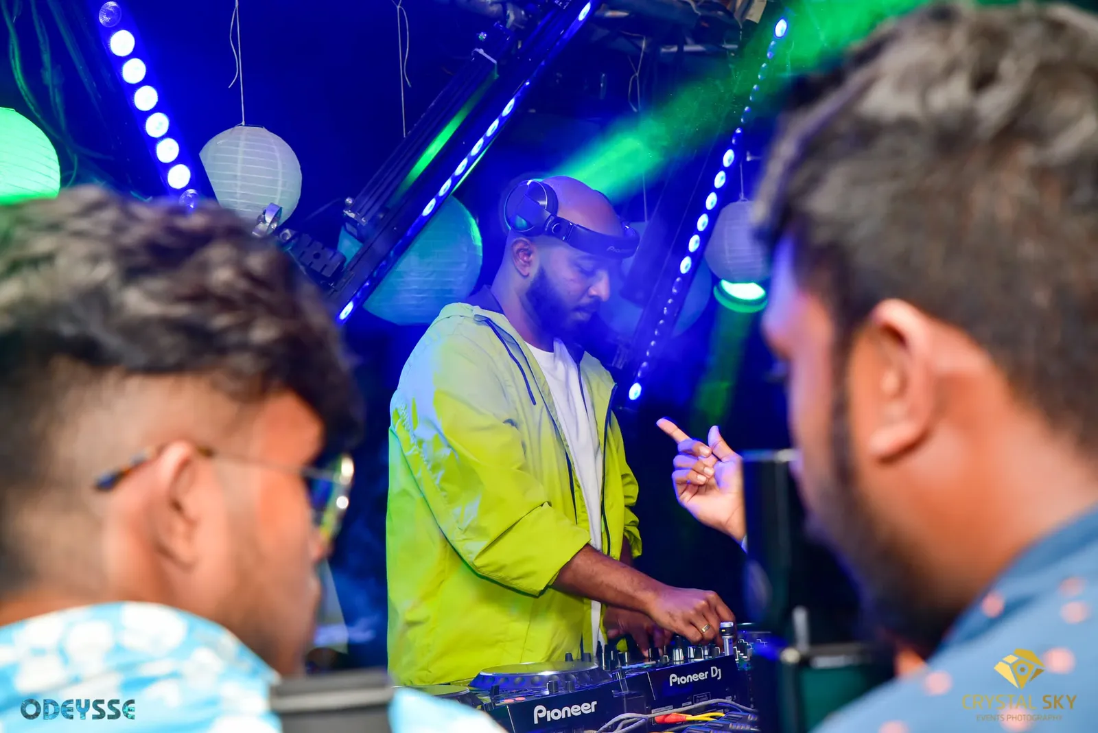 Praveen Achary — Public Secret at Odeysse